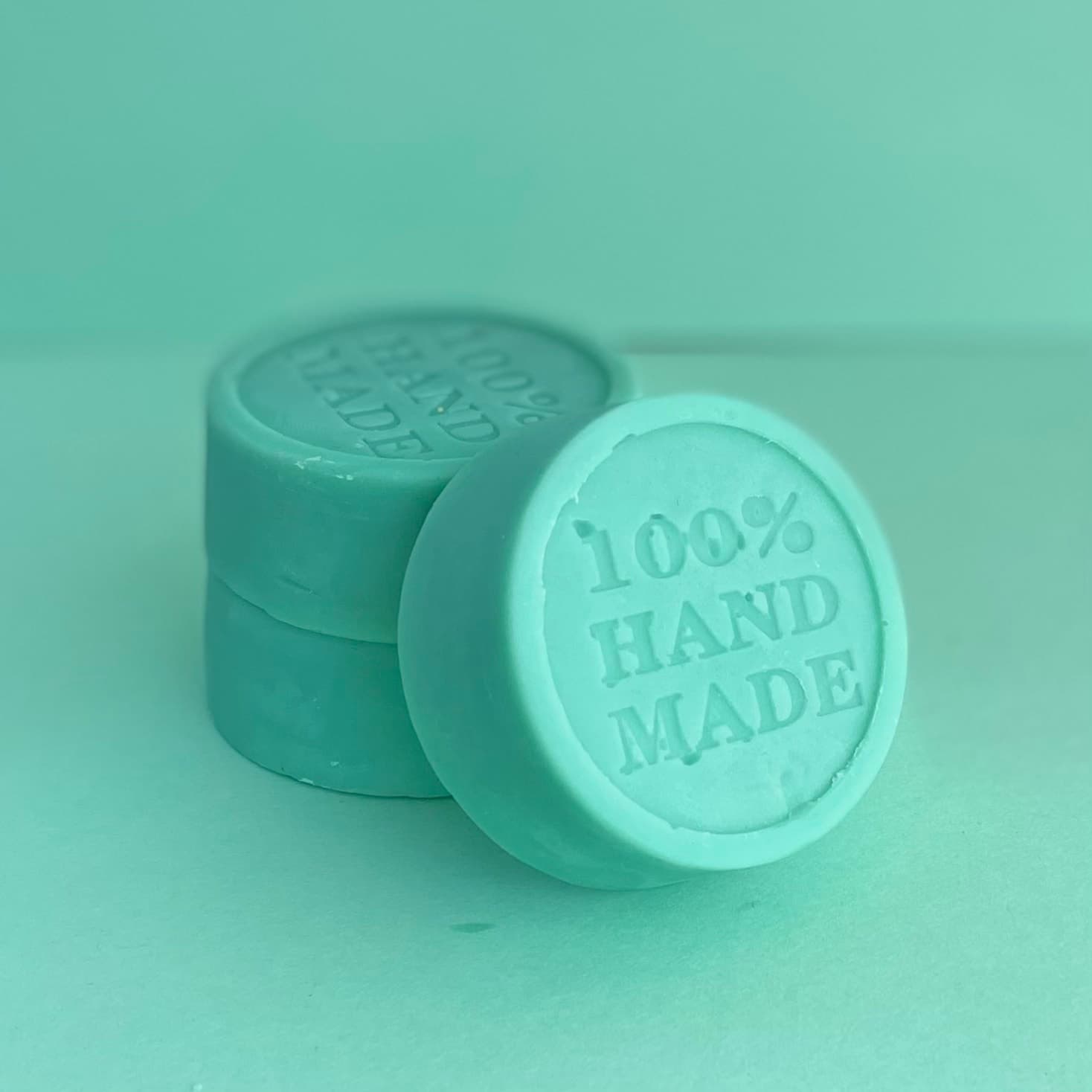 Gizmo's Groovy Green Anjou Lotion โ Solid Lotions